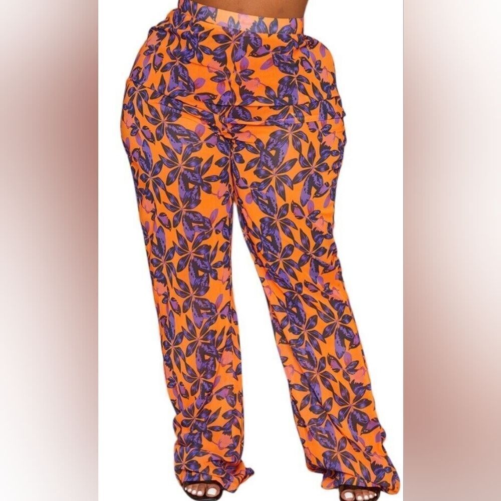 NWT PrettyLittleThing Plus Size Orange Print Beach Flares - Picture 2 of 6